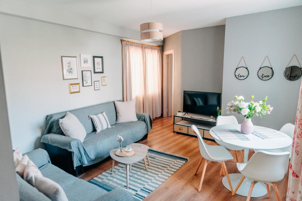 Joy Spot Apartment Kavála ภายนอก รูปภาพ