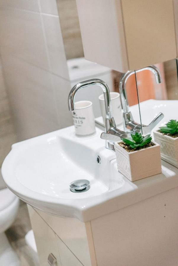 Joy Spot Apartment Kavála ภายนอก รูปภาพ
